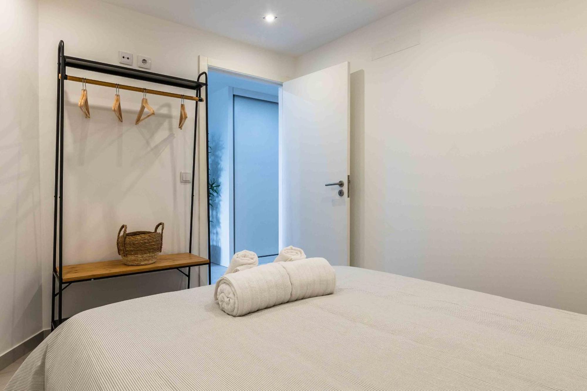 Santa Eulalia 2-Bedroom Apartment - Swimming Pool - Wifi Albufeira Buitenkant foto