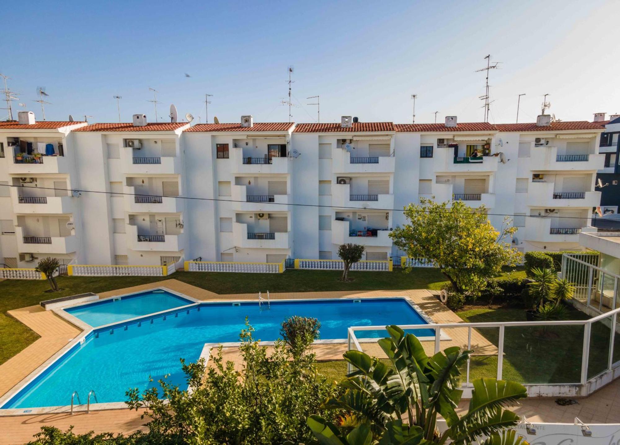 Santa Eulalia 2-Bedroom Apartment - Swimming Pool - Wifi Albufeira Buitenkant foto